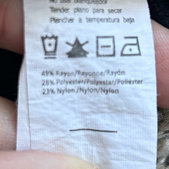 Arden B. Navy Blue Cozy Teddy Bear Patched Sweater size Medium - Picture 8 of 9